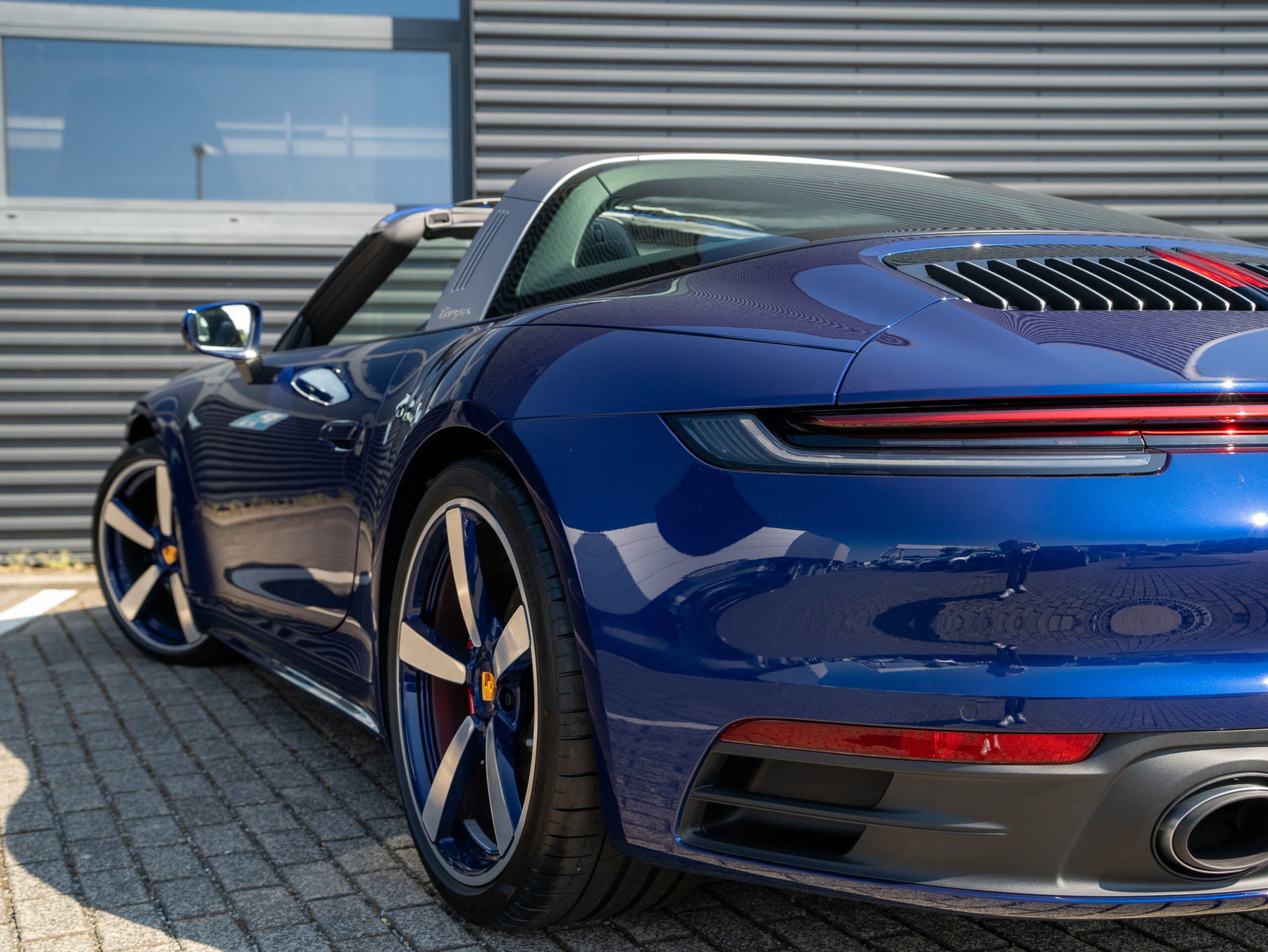 あおページ♡ Porsche 992 Turbo S 2022 - elferspot.com - Marketplace for Porsche