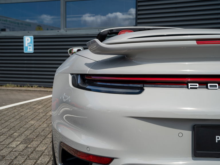 Porsche 992 Turbo