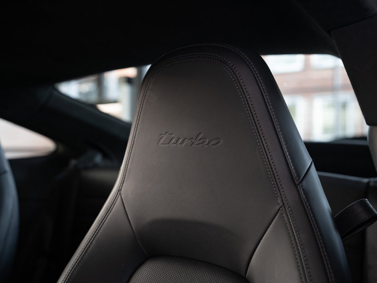 Porsche 992 Turbo