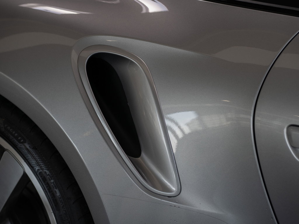 Porsche 992 Turbo