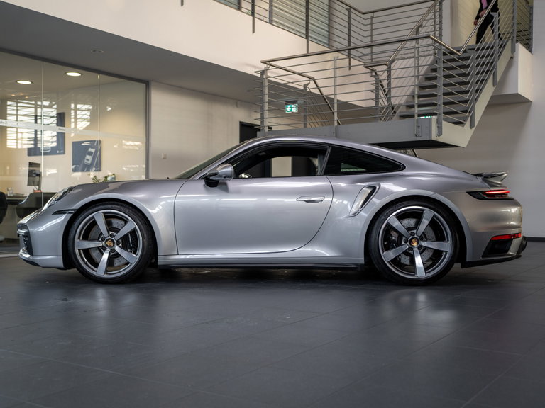 Porsche 992 Turbo