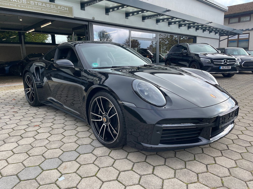 Porsche 992 Turbo