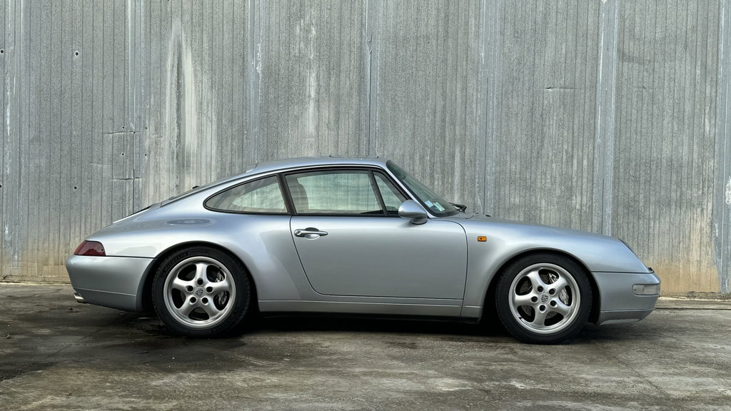 Porsche 993 Carrera 4