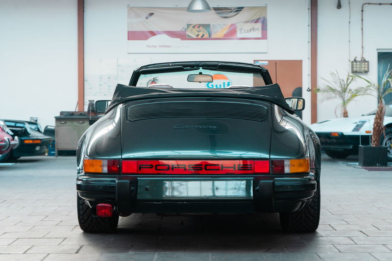 Porsche 911 Carrera 3.2