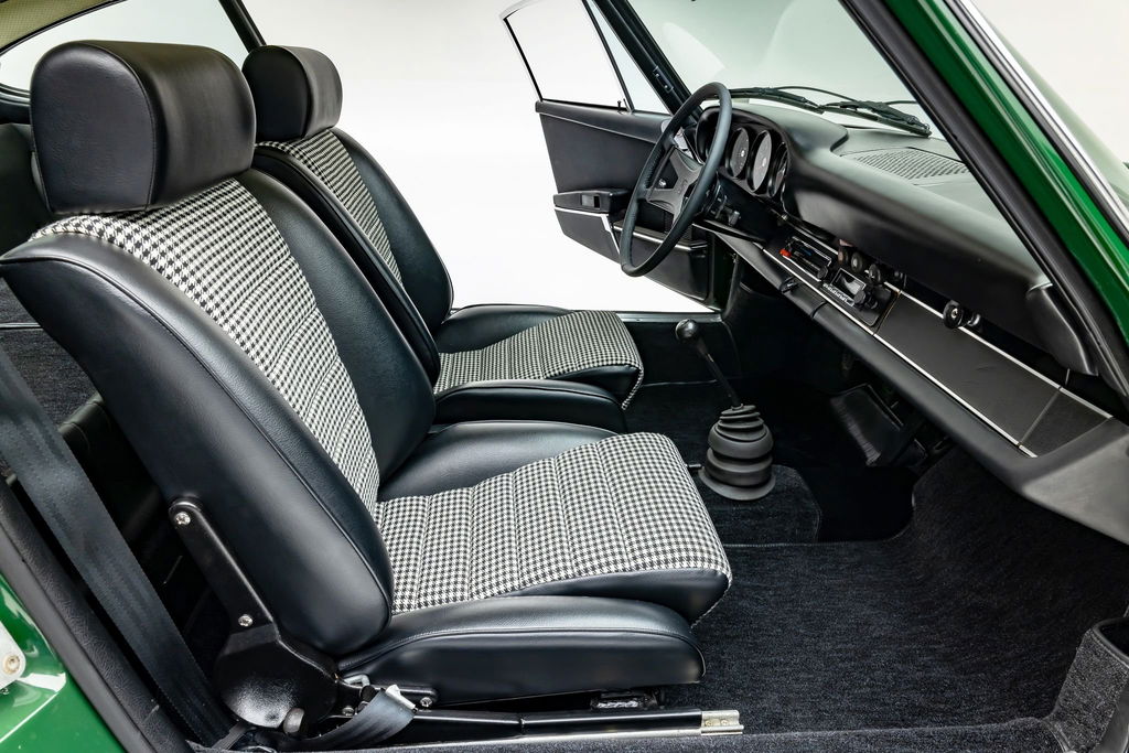 Porsche 911 S (F-Modell)