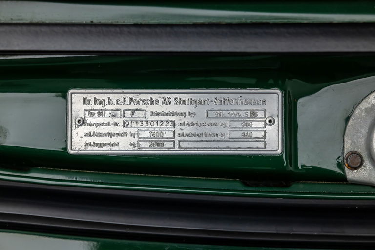 Porsche 911 S (F-Modell)