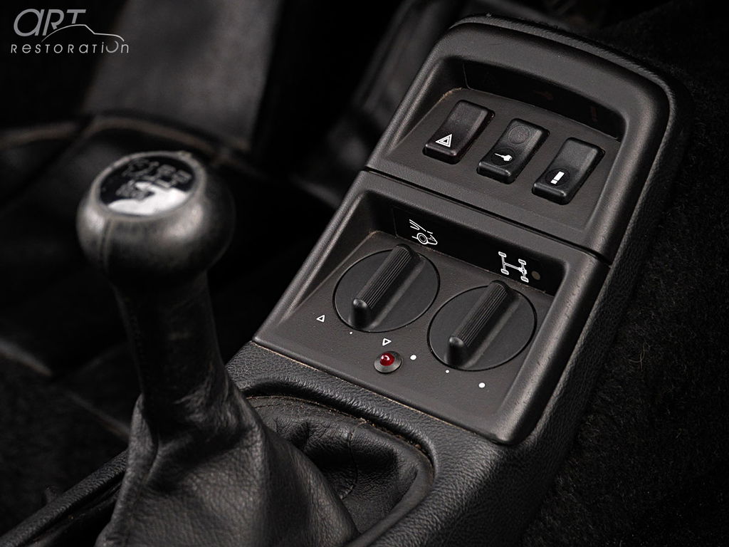 Porsche 964 Carrera 4