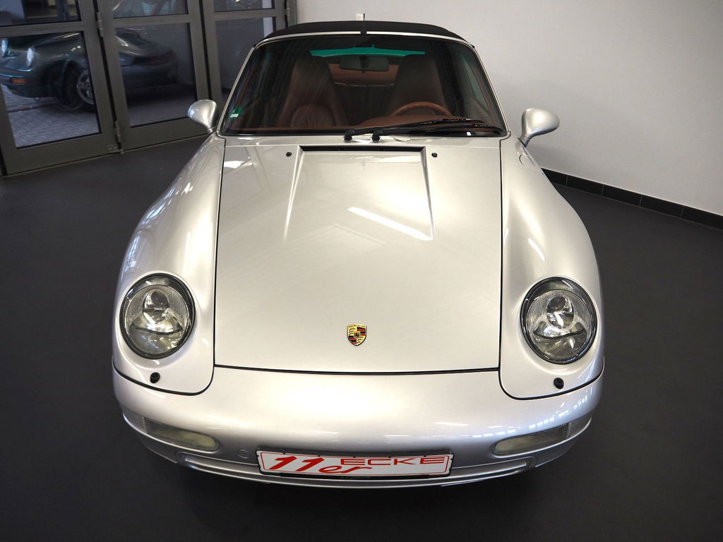Porsche 993 Carrera 4
