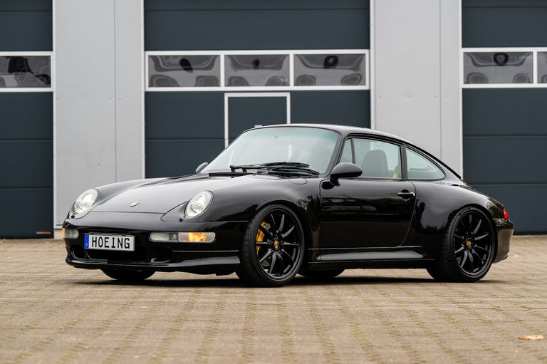 Porsche 993 Carrera 4S