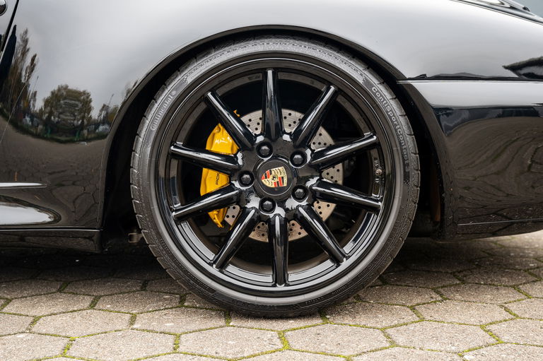 Porsche 993 Carrera 4S