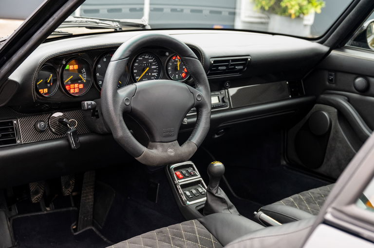 Porsche 993 Carrera 4S