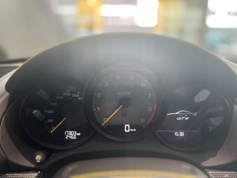 Porsche 981 Cayman GT4