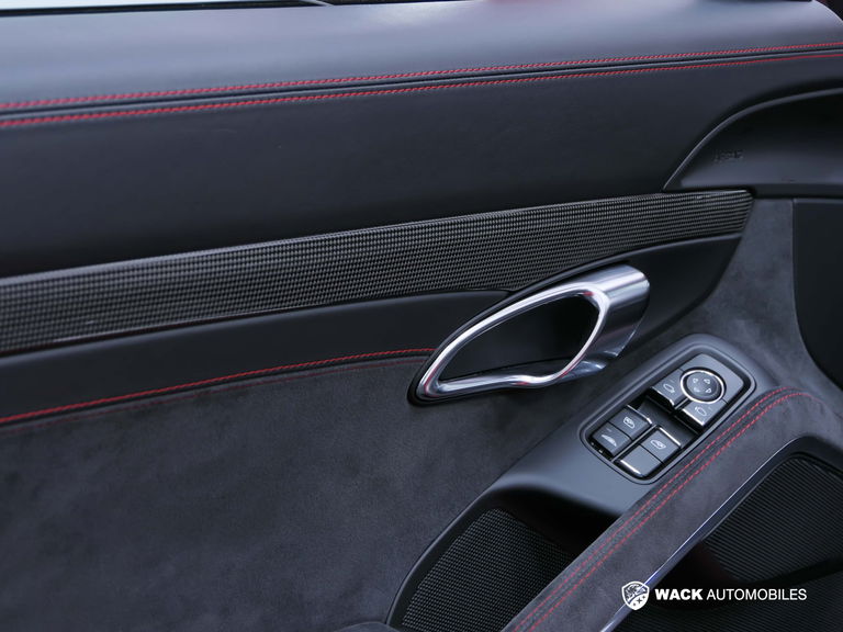 Porsche 991 Carrera GTS