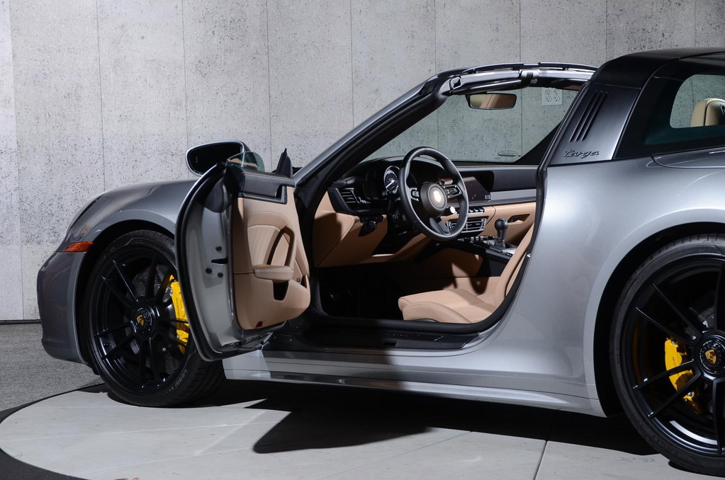 Porsche 992 Targa 4 GTS