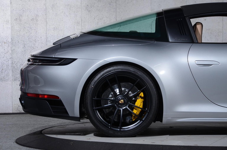 Porsche 992 Targa 4 GTS
