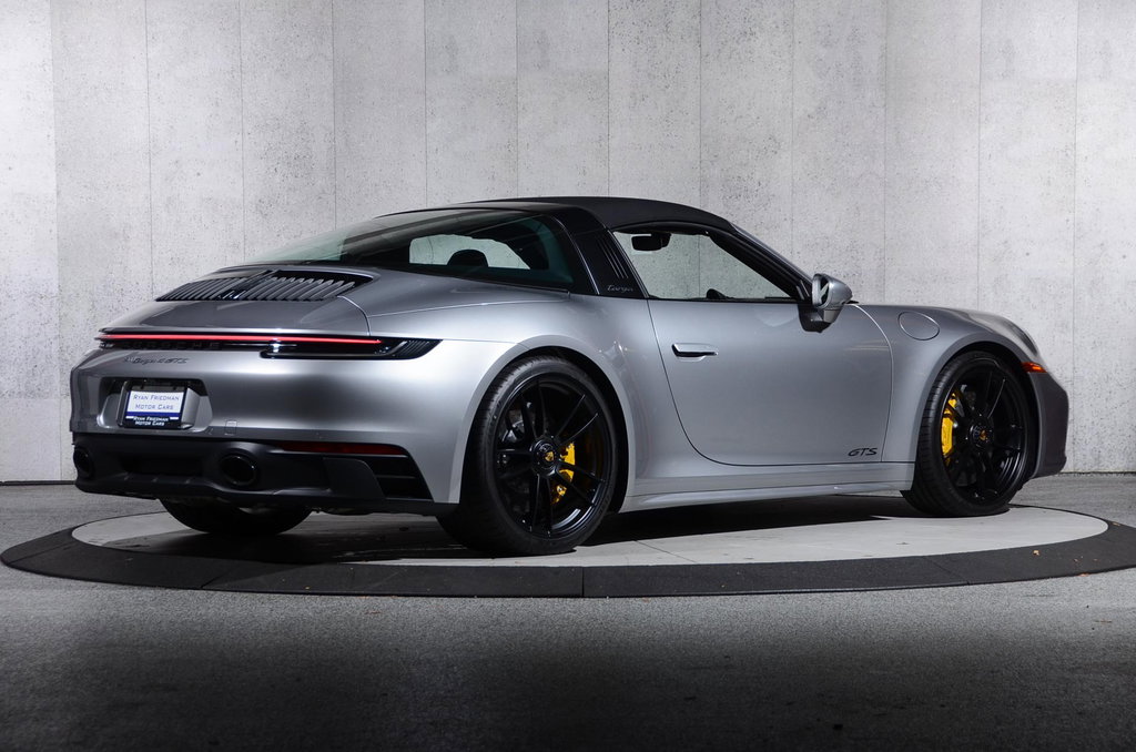 Porsche 992 Targa 4 GTS