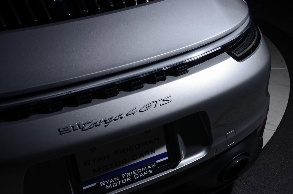 Porsche 992 Targa 4 GTS