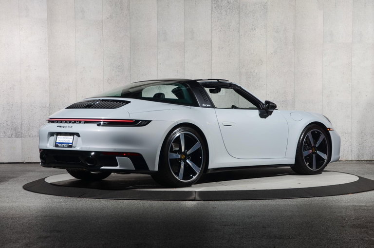 Porsche 992 Targa 4S