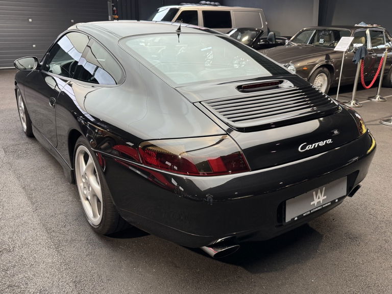 Porsche 996 Carrera