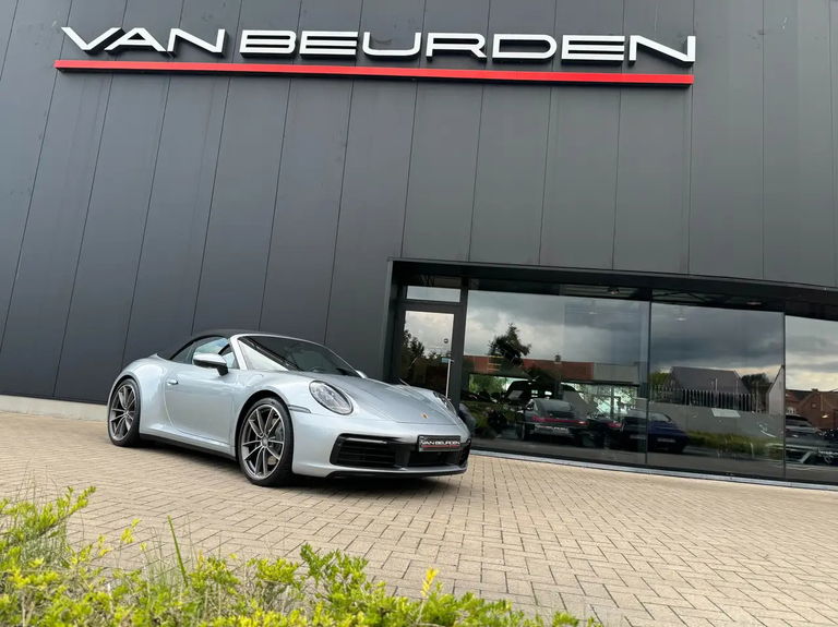 Porsche 992 Carrera 4S