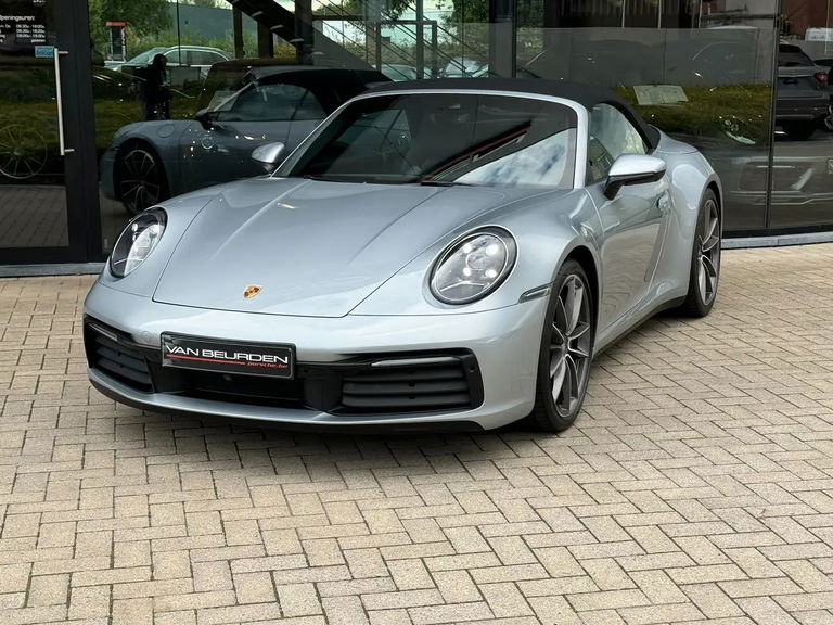 Porsche 992 Carrera 4S