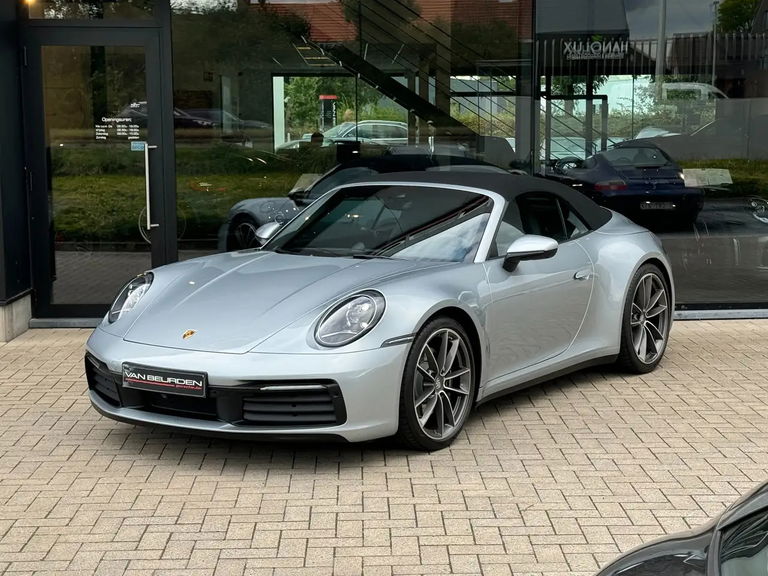 Porsche 992 Carrera 4S