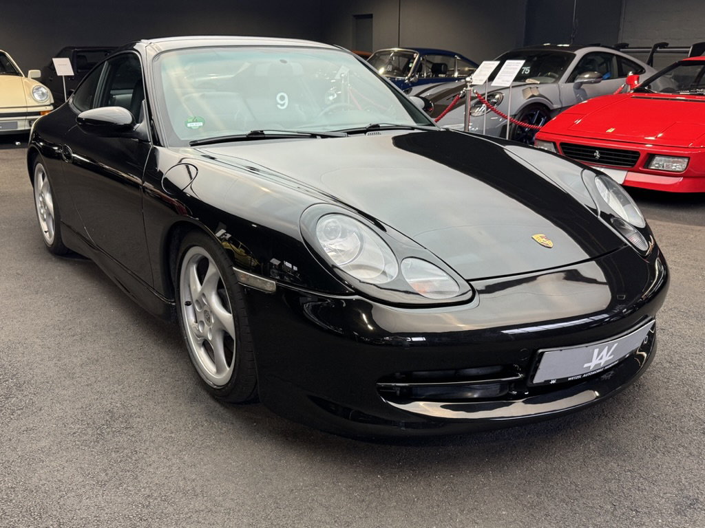 Porsche 996 Carrera