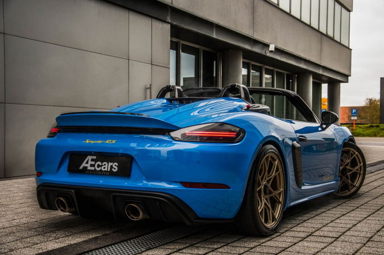 Porsche 718 Spyder RS