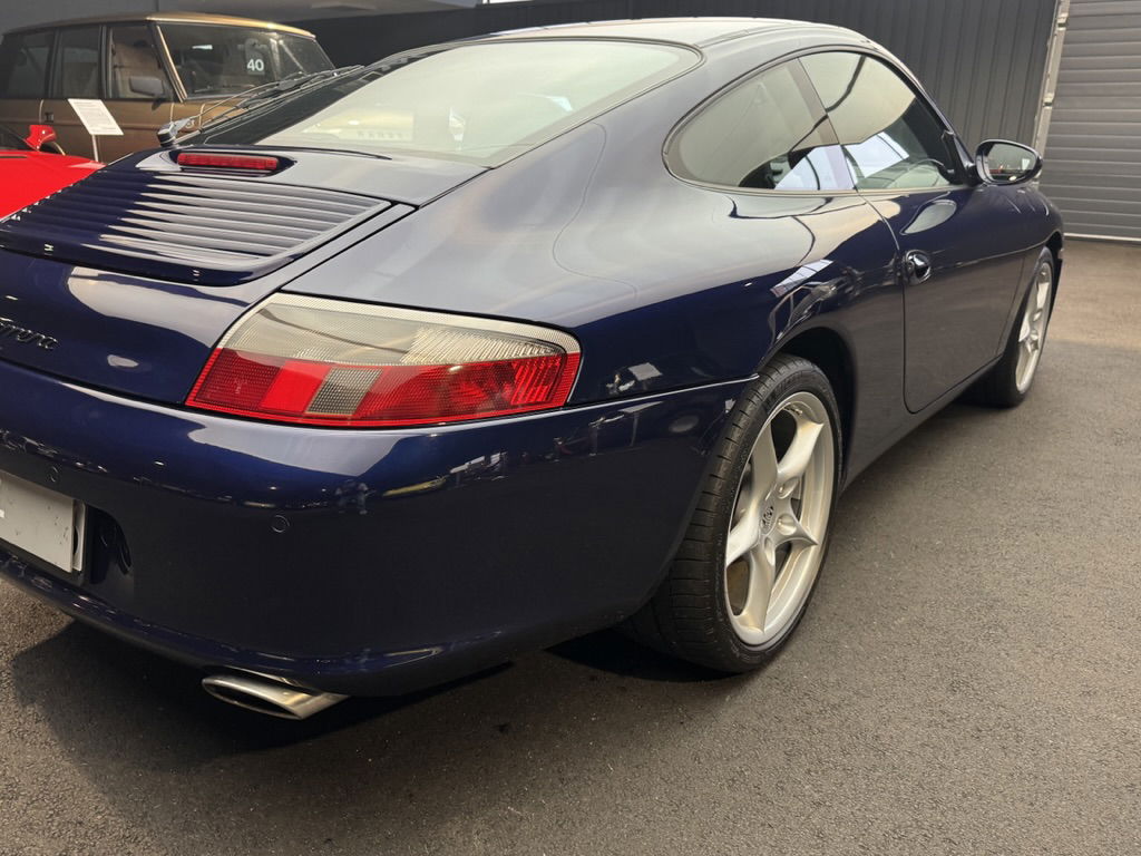 Porsche 996 Carrera