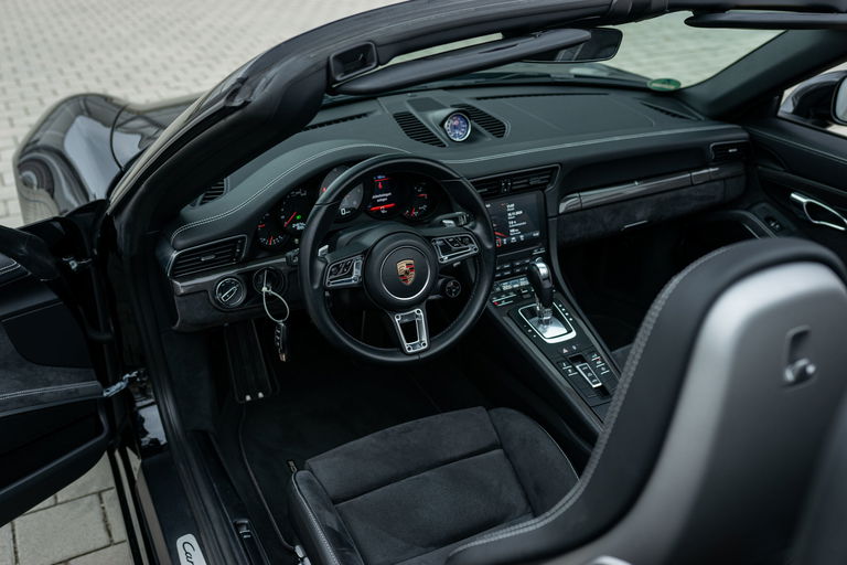 Porsche 991.2 Carrera 4 GTS