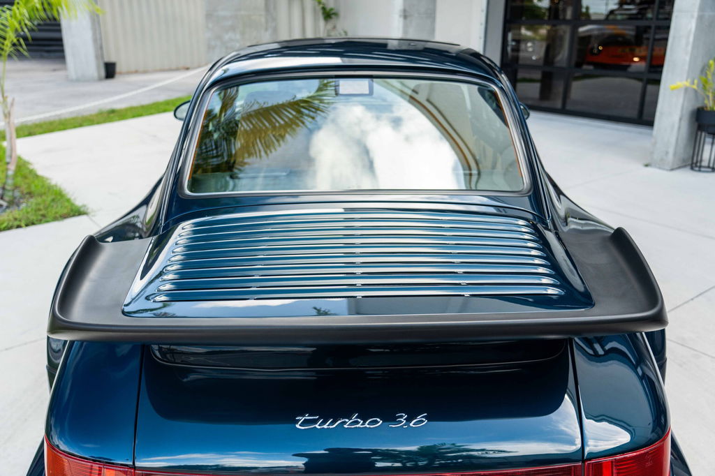 Porsche 964 Turbo 3.6