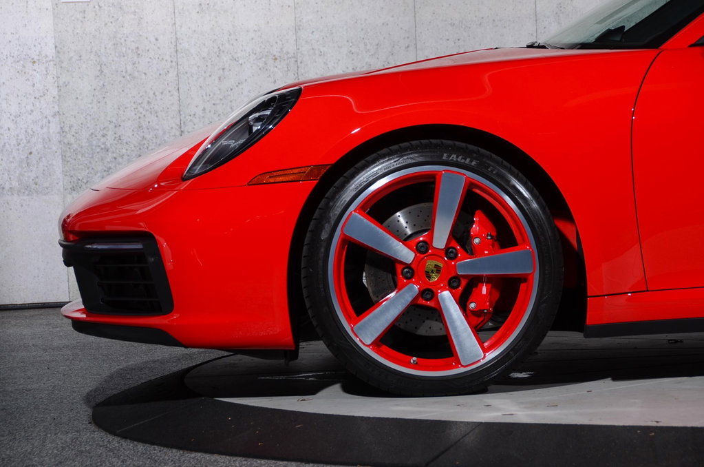 Porsche 992 Carrera 4S