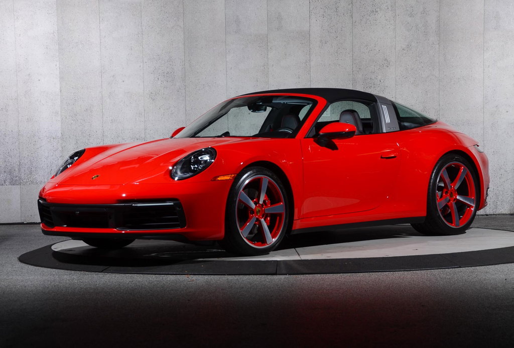 Porsche 992 Carrera 4S