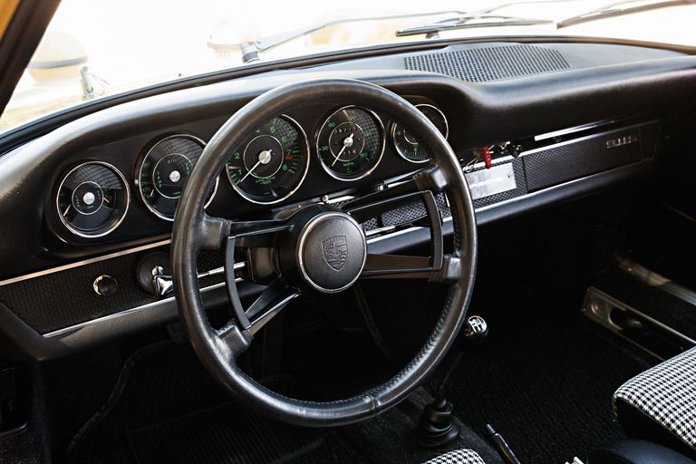 Porsche 911 S (F-Modell)