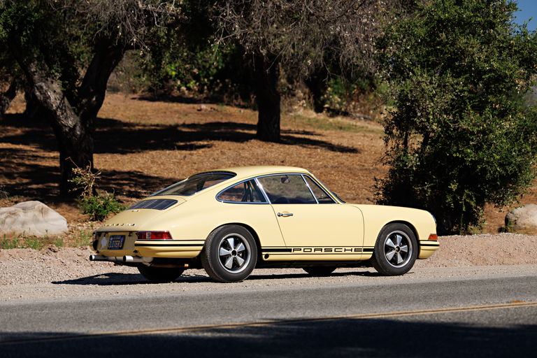 Porsche 911 S (F-Modell)
