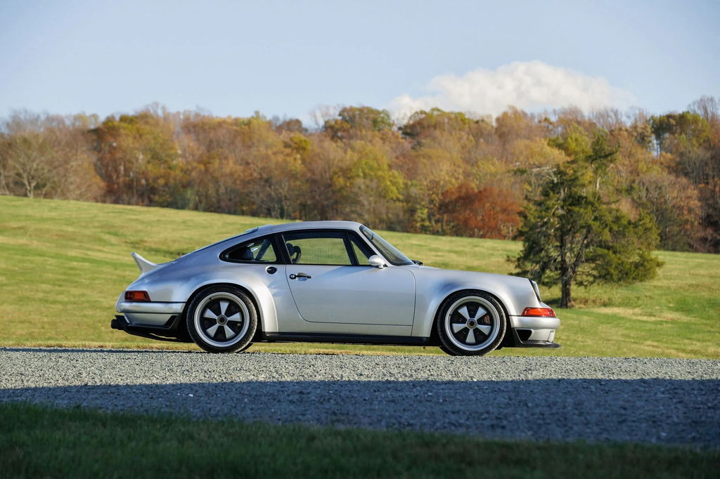 Porsche 911 Reimagined by Singer 1991 - elferspot.com