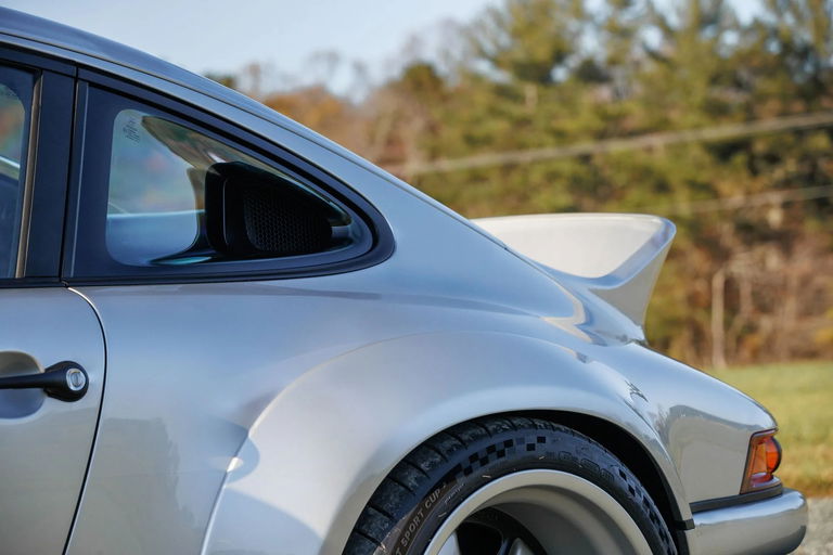 Porsche 911 Reimagined by Singer