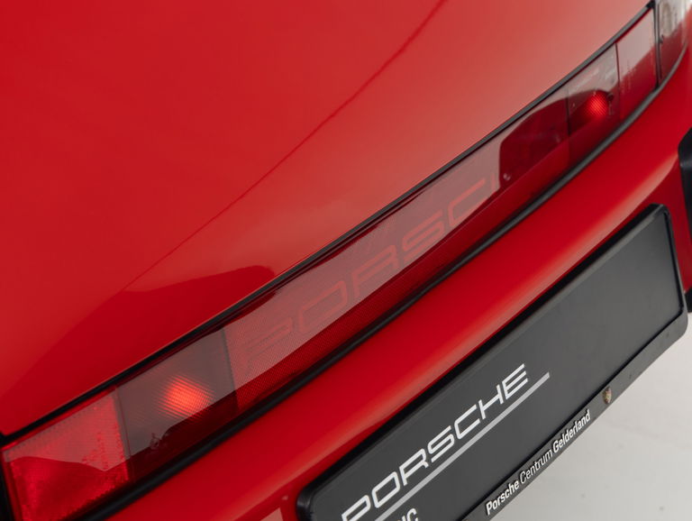 Porsche 911 Carrera 3.2 Speedster
