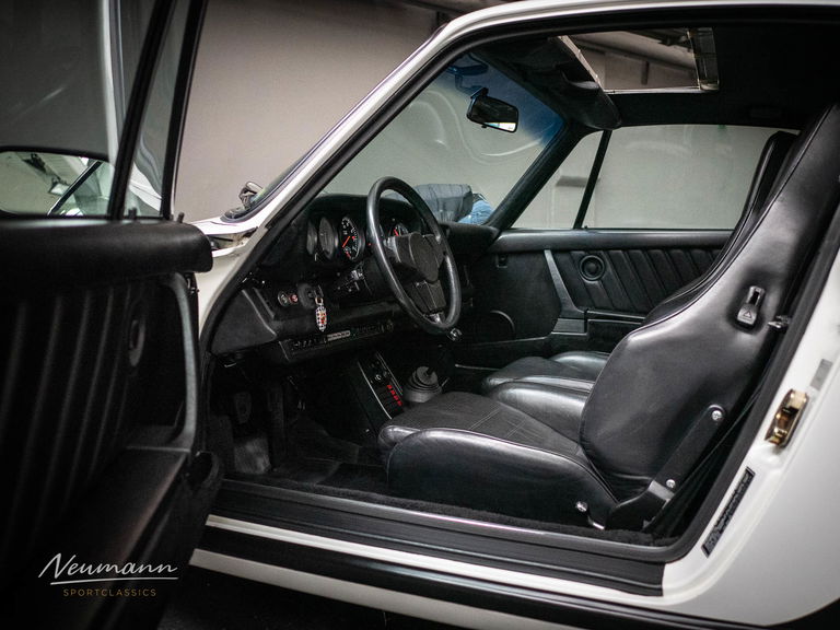 Porsche 911 Turbo 3.0