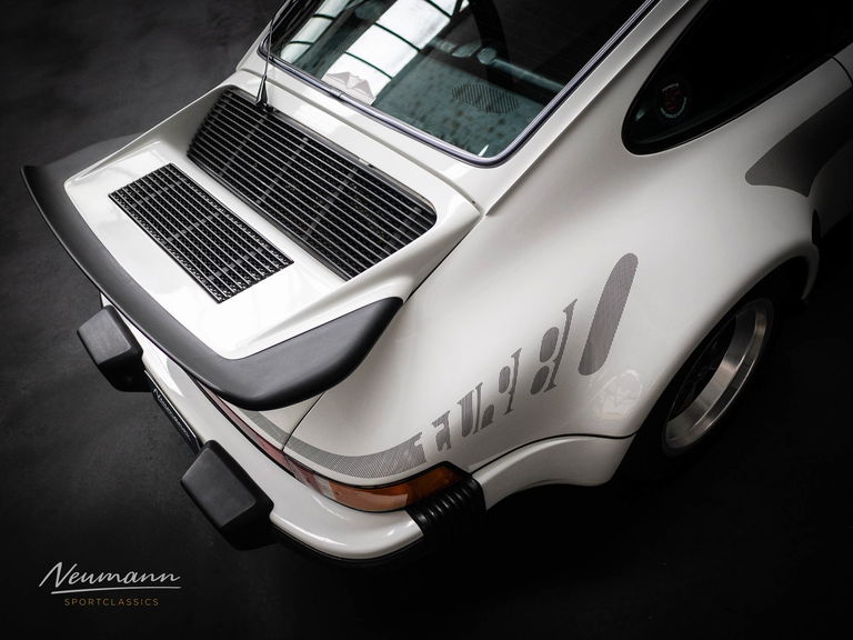 Porsche 911 Turbo 3.0