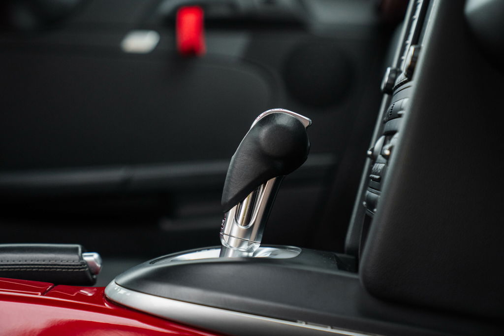 Porsche 987 Cayman R