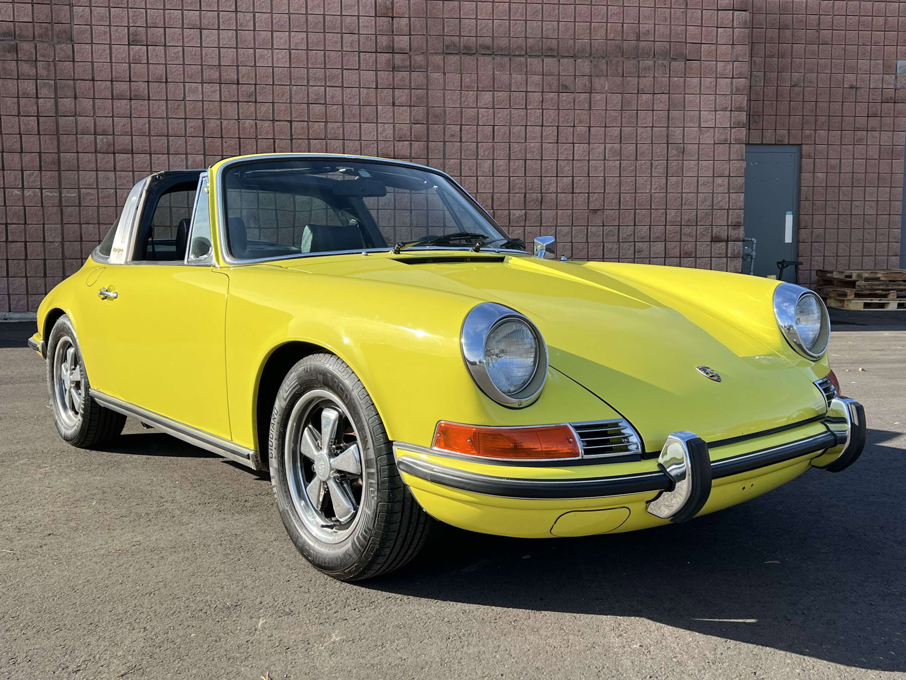 Porsche 911 T 1972 - elferspot.com - Marketplace for Porsche