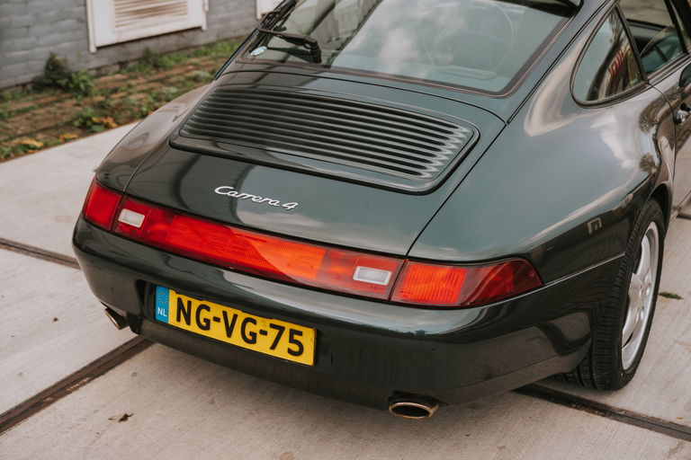 Porsche 993 Carrera 4
