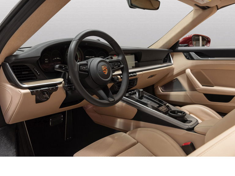 Porsche 992 Heritage Design Edition