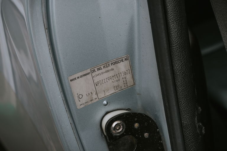 Porsche 993 Carrera 4