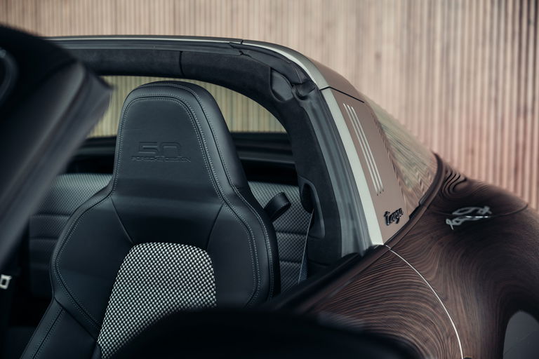 Porsche 992 Edition 50 Jahre Porsche Design