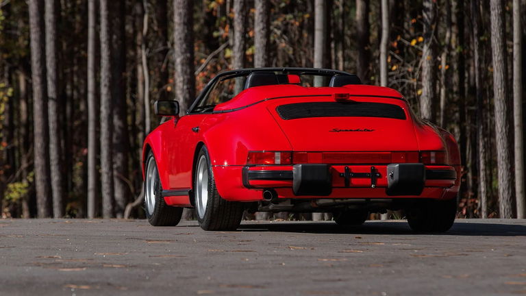 Porsche 911 Carrera 3.2 Speedster (US)