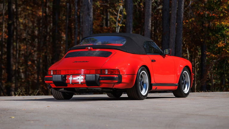 Porsche 911 Carrera 3.2 Speedster (US)