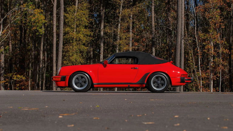 Porsche 911 Carrera 3.2 Speedster (US)