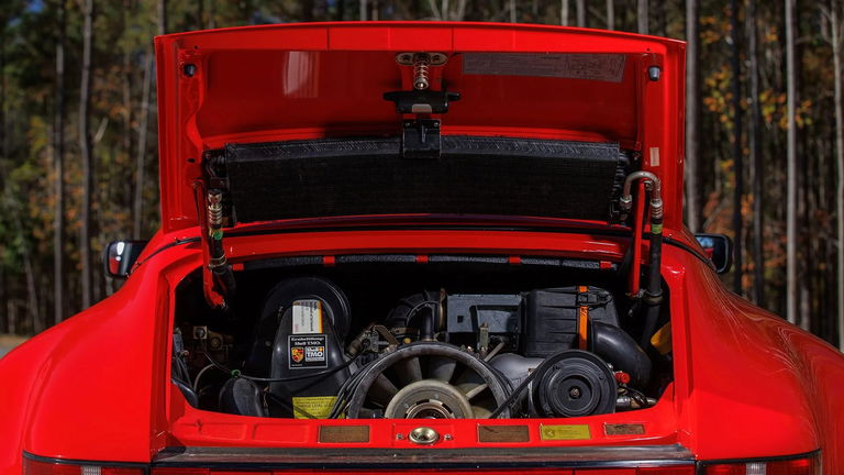 Porsche 911 Carrera 3.2 Speedster (US)